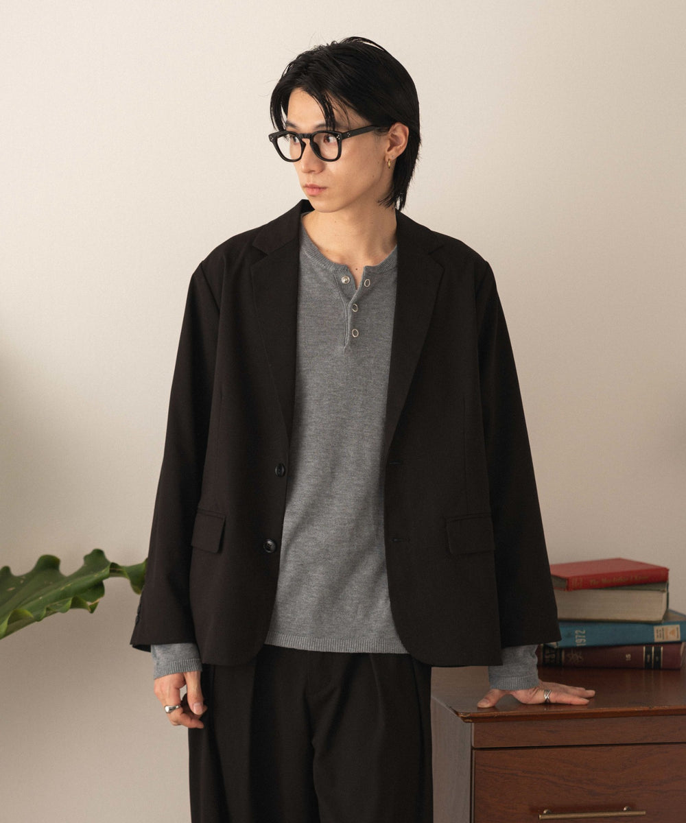 グレー モデル：180cm L着用