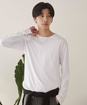 ホワイト モデル：180cm L着用