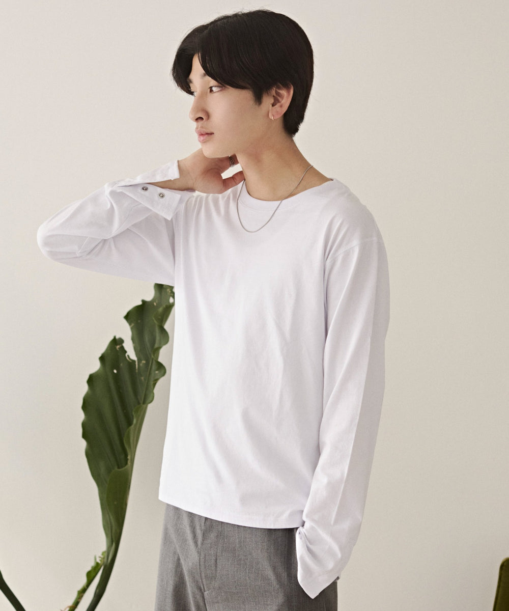 ホワイト モデル：180cm L着用