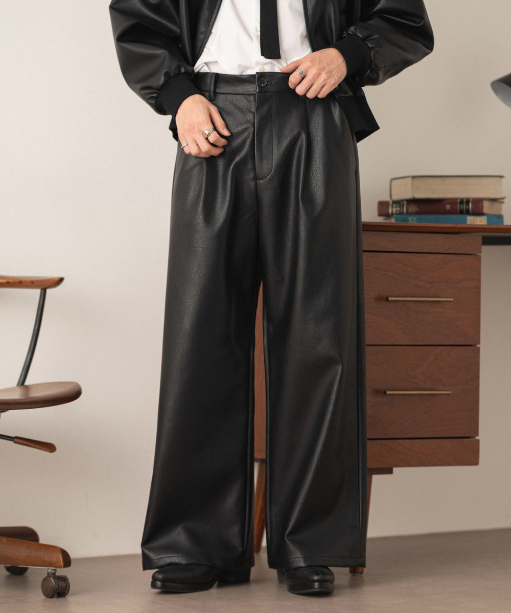 ブラック モデル：180cm L着用