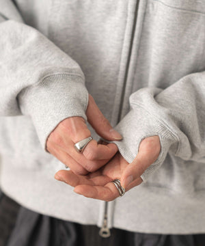 ショートZIPパーカー