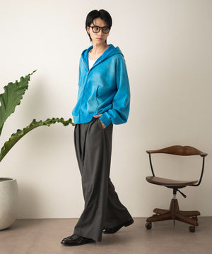 ブルーソノタ モデル：180cm L着用