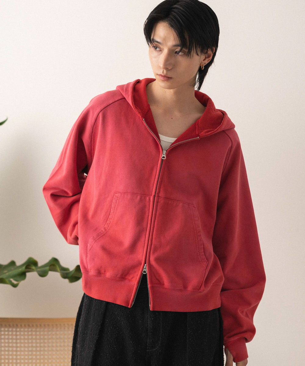 レッドソノタ モデル：180cm L着用