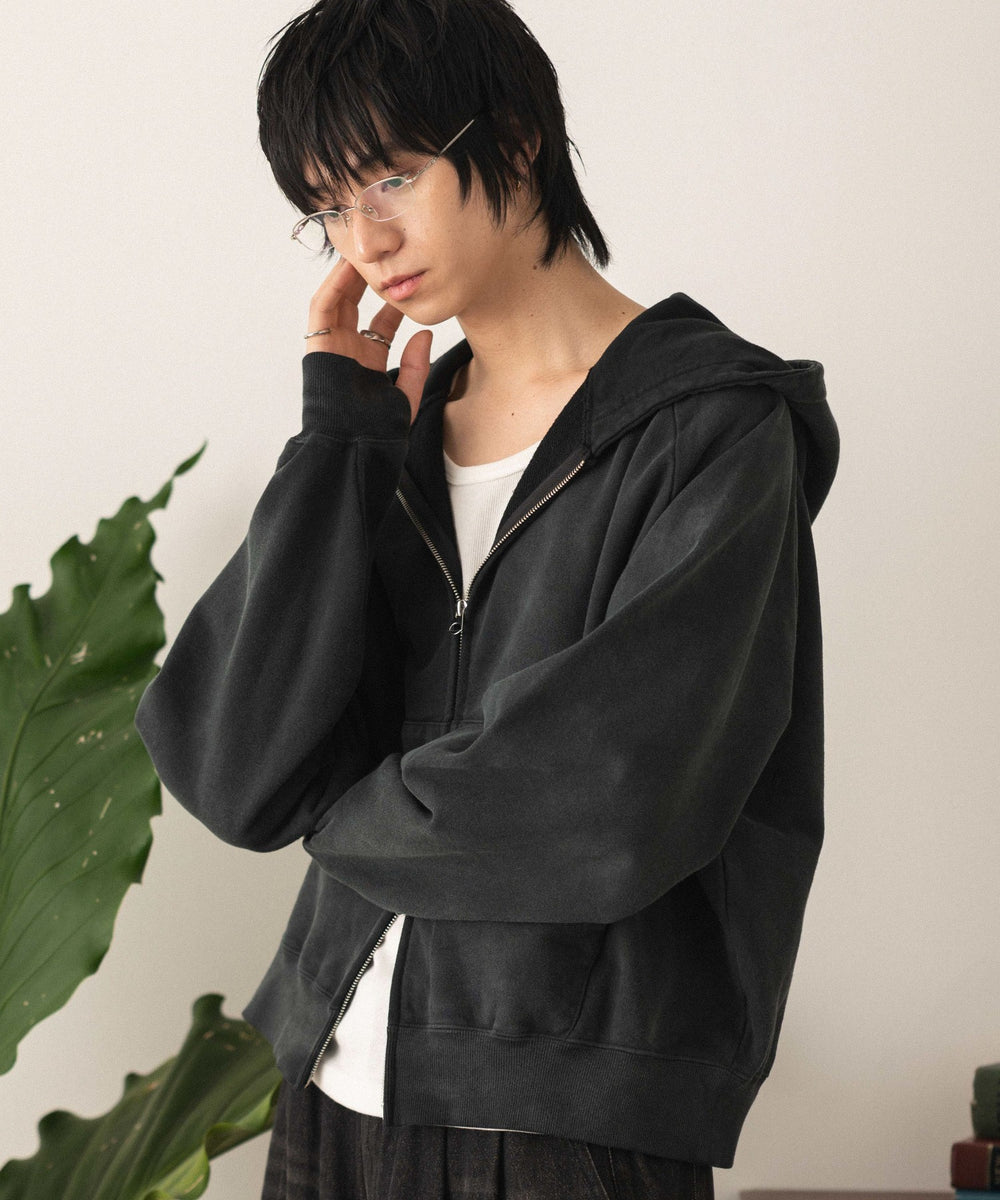 ブラックソノタ モデル：180cm L着用