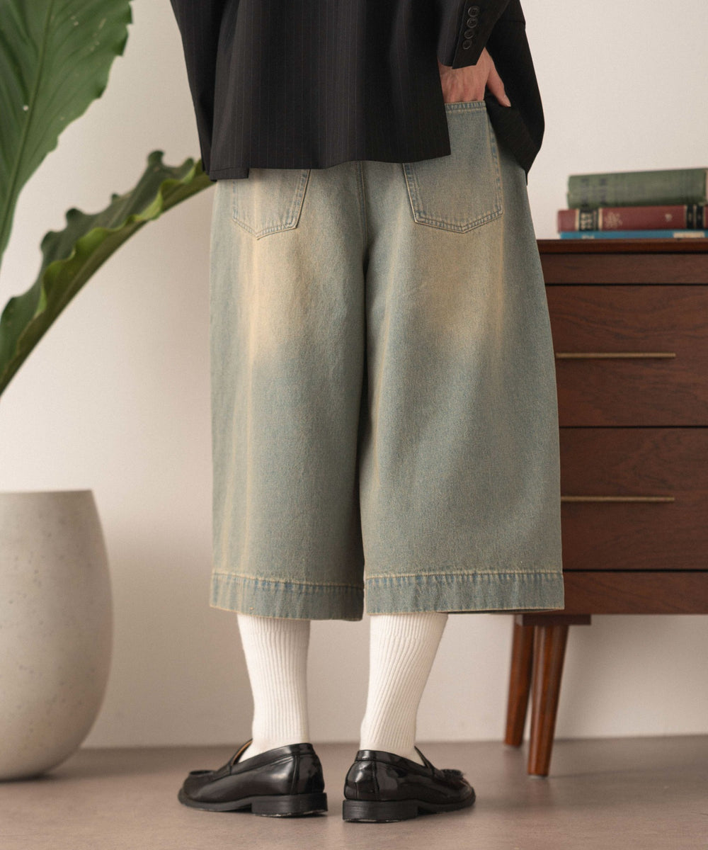 デニム淡加工 モデル：180cm L着用