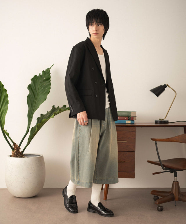 デニム淡加工 モデル：180cm L着用