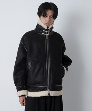 ブラック モデル：180cm L着用