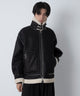 ブラック モデル：180cm L着用