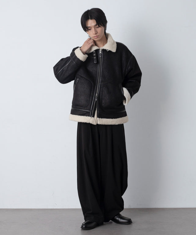 ブラック モデル：180cm L着用