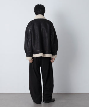 ブラック モデル：180cm L着用