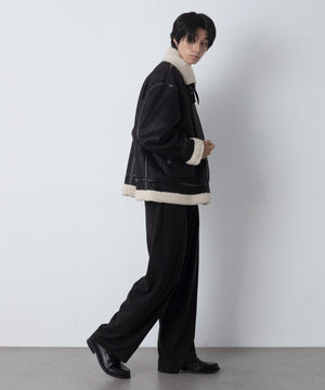 ブラック モデル：180cm L着用