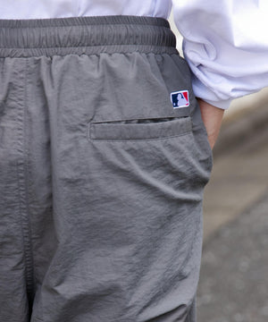 MLB|別注ナイロンイージーパンツ