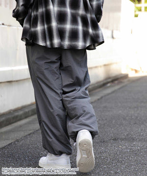 Dグレー モデル：178cm L着用