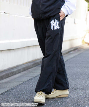 ブラック モデル：178cm L着用