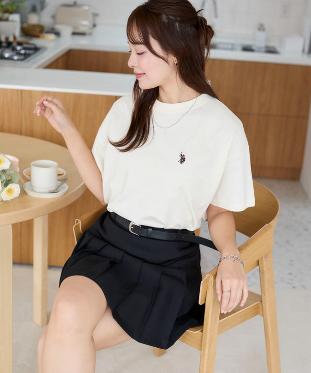 オフホワイト モデル：165cm F着用