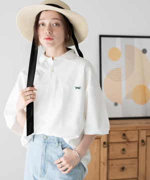 ホワイト モデル：162cm M着用