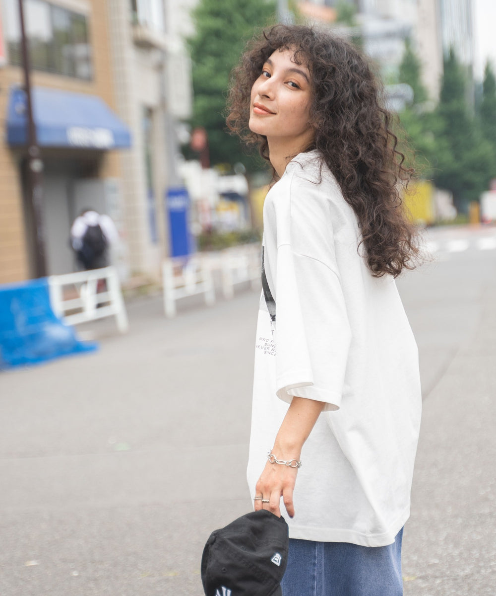 ホワイトその他 モデル：166cm L着用