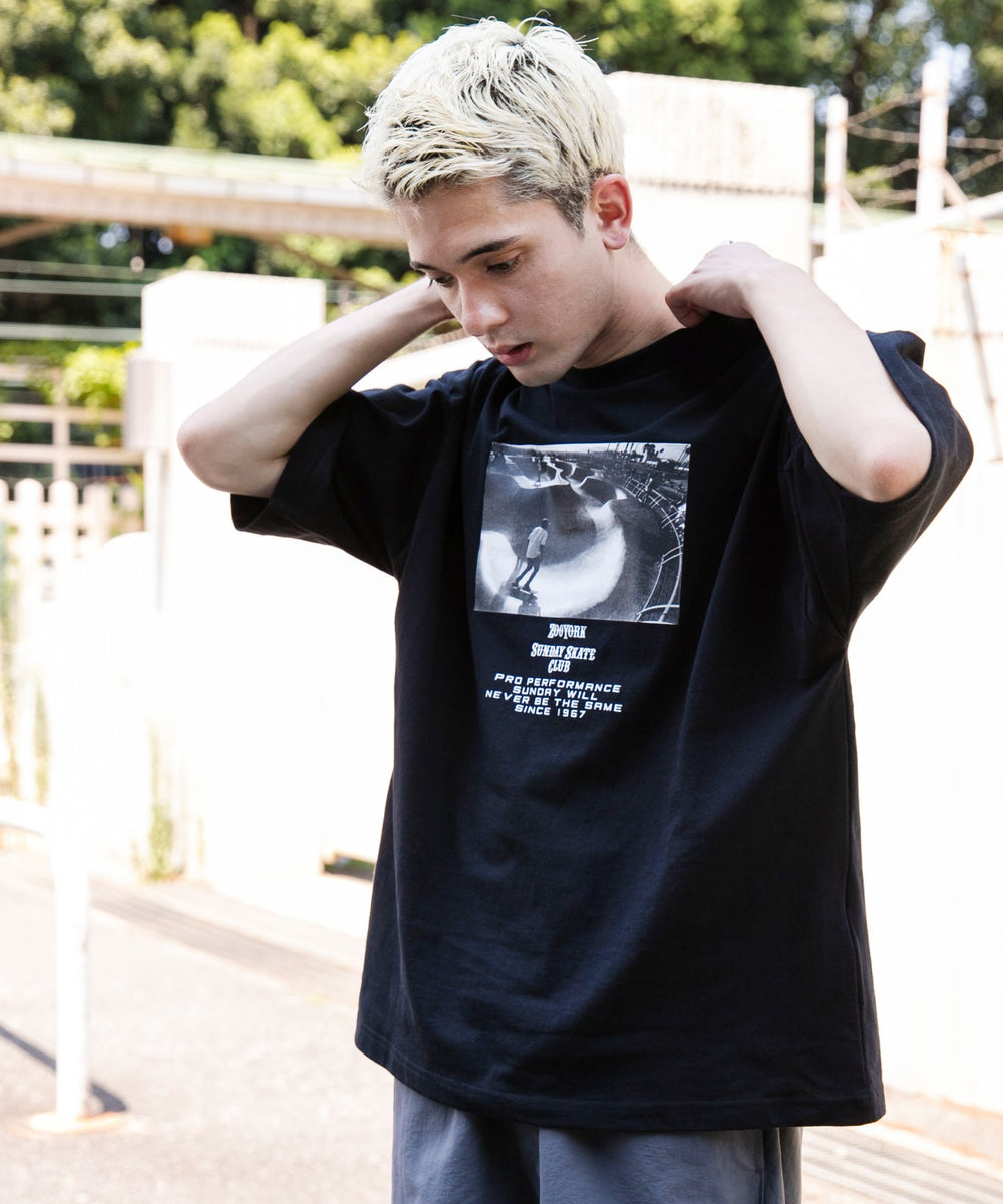 ブラックその他 モデル：178cm L着用