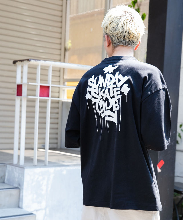 ブラック モデル：178cm L着用