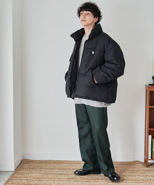 ブラック モデル：175cm L着用