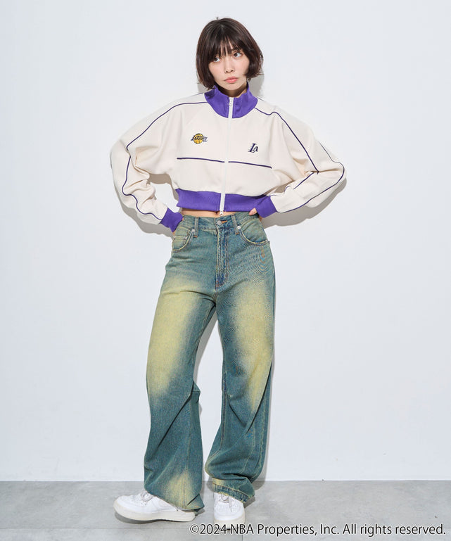 オフホワイト モデル：160cm F着用