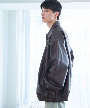 ブラウン モデル：177cm L着用