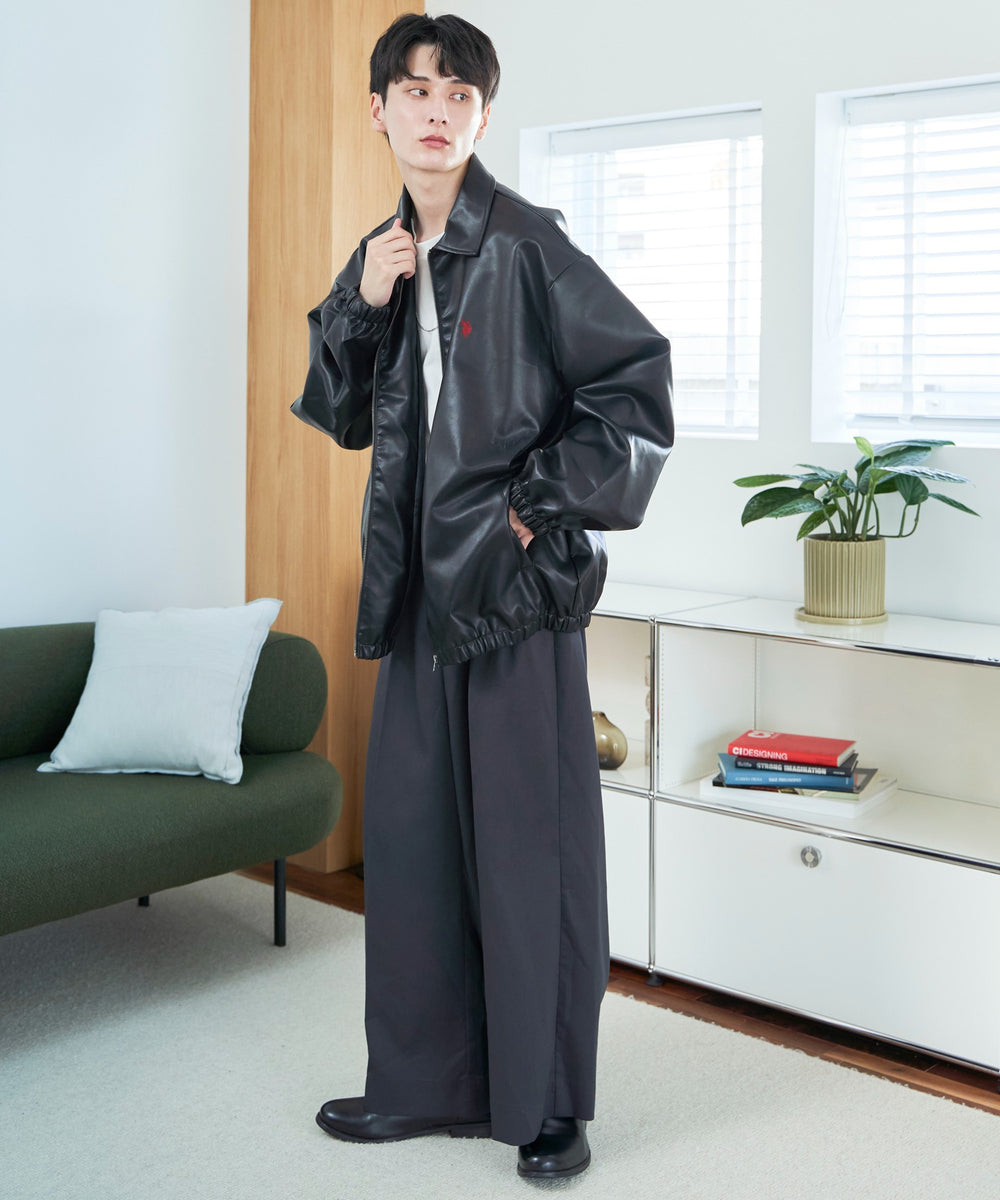 ブラック モデル：177cm L着用