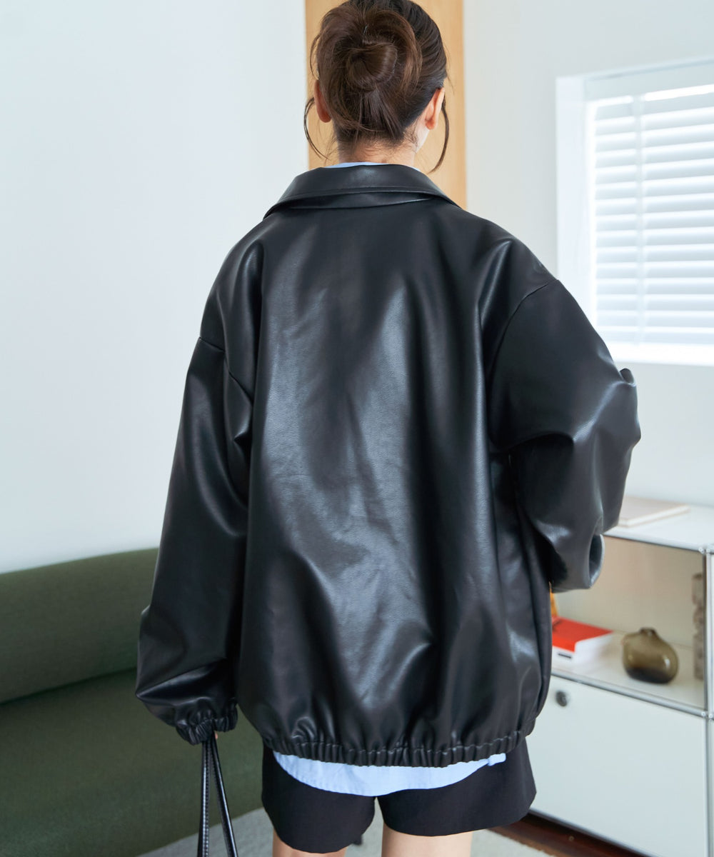 ブラック モデル：165cm M着用