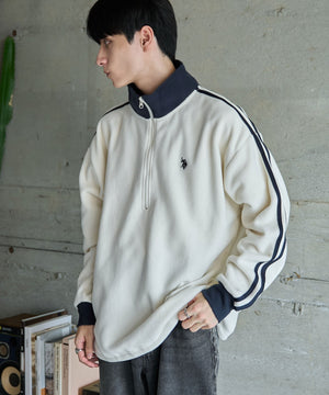 ホワイト モデル:177cm Lサイズ着用