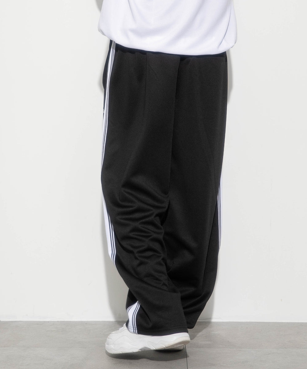 ブラック　モデル：178㎝　L着用