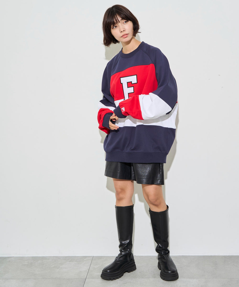 レッドその他 モデル：160cm L着用