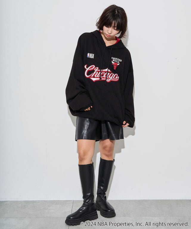 ブラック モデル：160cm L着用