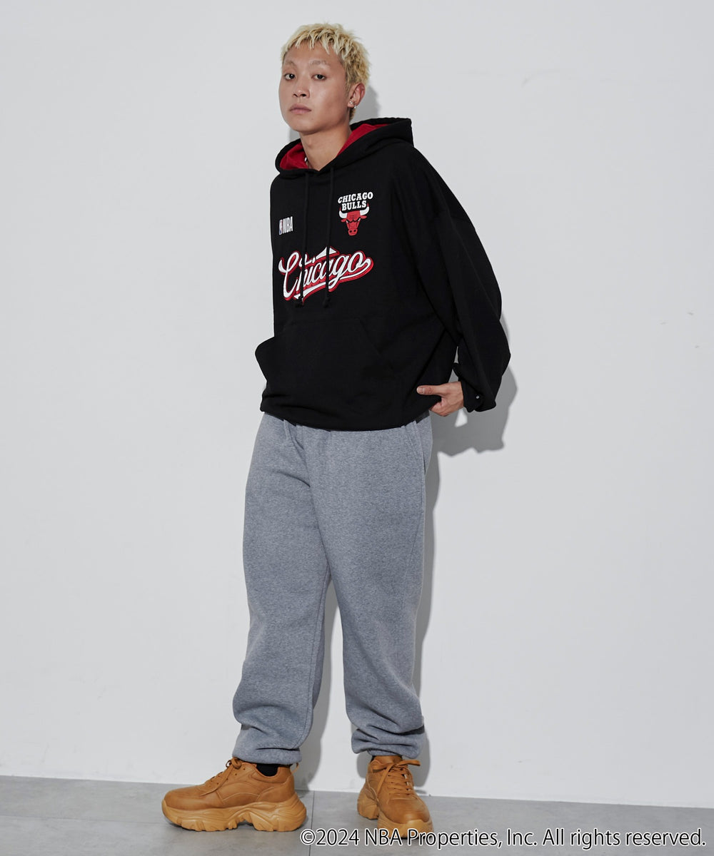 ブラック モデル：178cm L着用