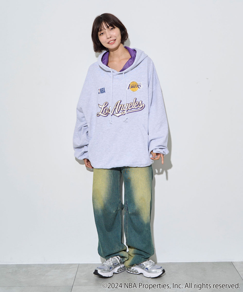 アッシュグレー モデル：160cm L着用