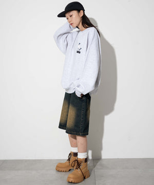 アッシュグレー モデル：161cm L着用