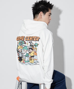 ホワイト モデル：180cm L着用