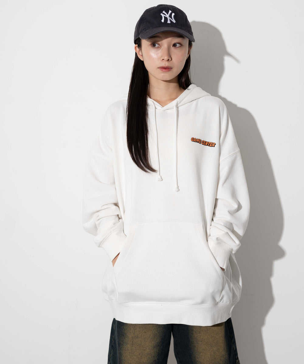 ホワイト モデル：161cm L着用