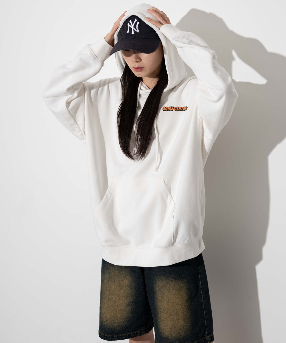 ホワイト モデル：161cm L着用