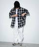 ブラック系チェック1 モデル：174cm L着用