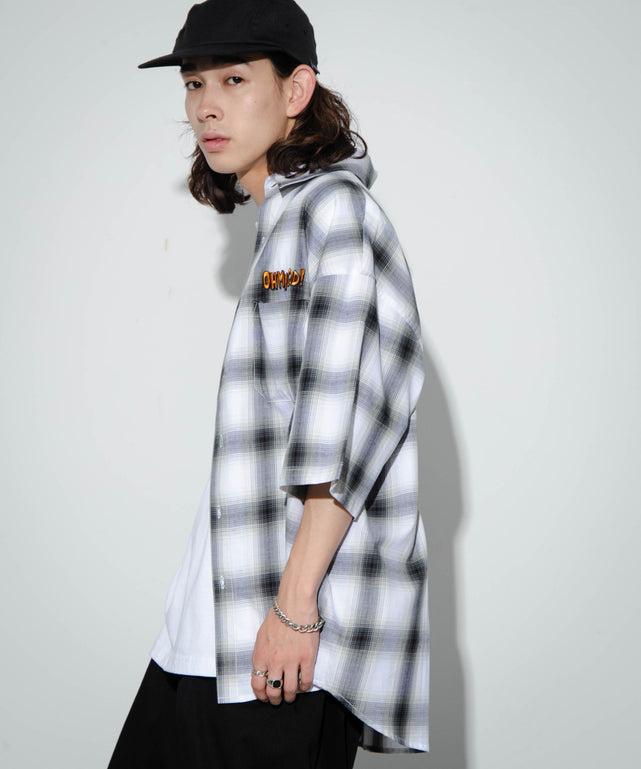 ホワイト系チェック1 モデル：174cm L着用