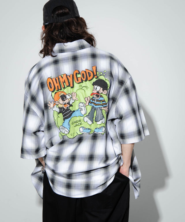 ホワイト系チェック1 モデル：174cm L着用