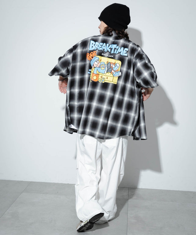 ブラック系チェック1 モデル：174cm L着用