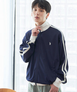 ネイビー モデル：177cm F着用