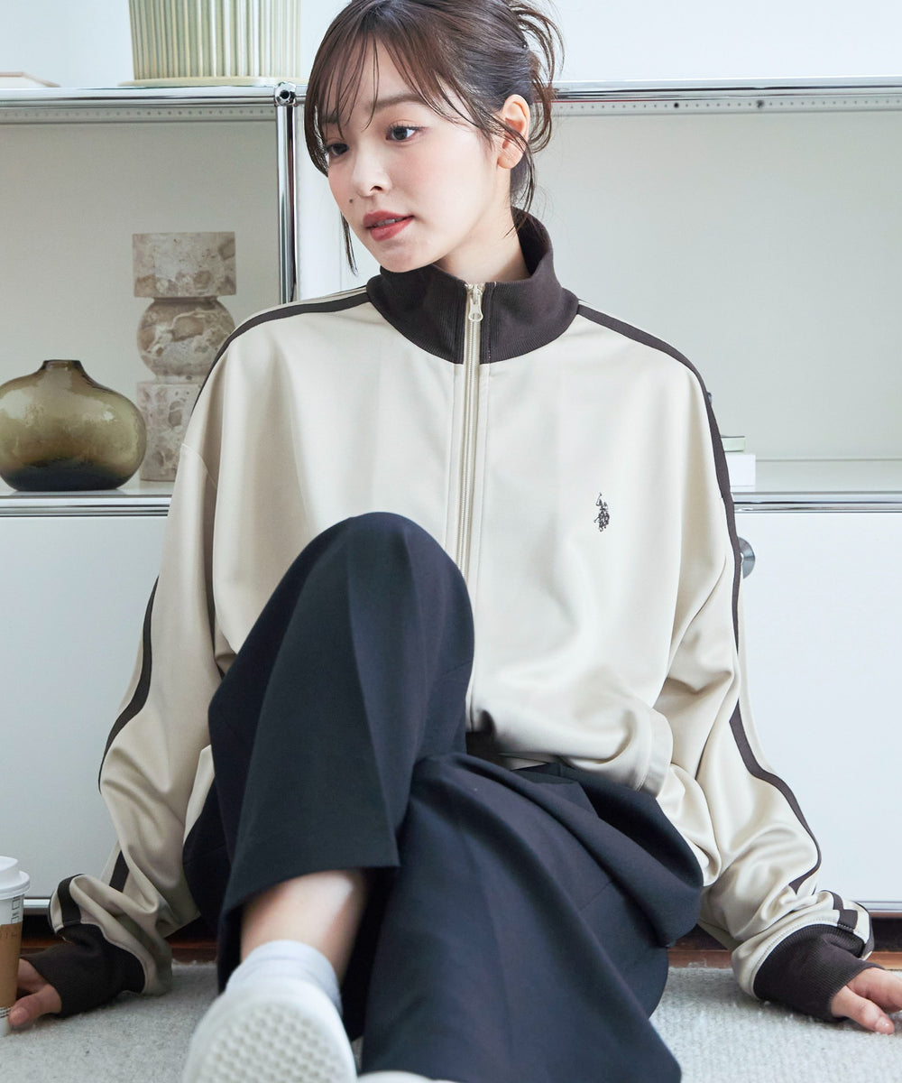 ベージュ モデル：165cm F着用