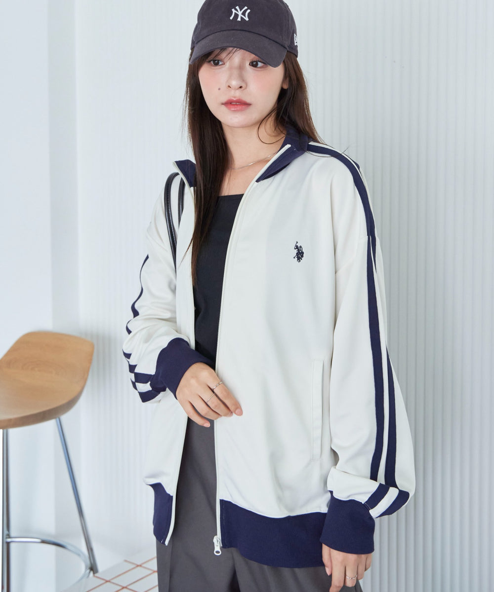 オフホワイト モデル：165cm F着用