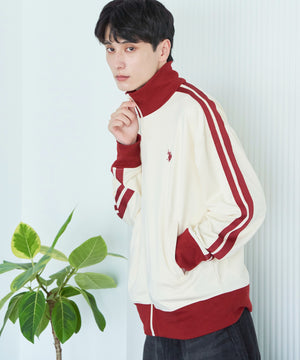 ホワイトアイボリー モデル：177cm F着用