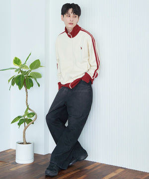 ホワイトアイボリー モデル：177cm F着用