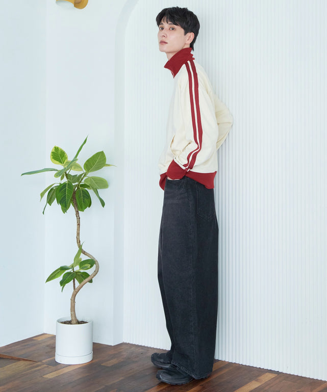 ホワイトアイボリー モデル：177cm F着用