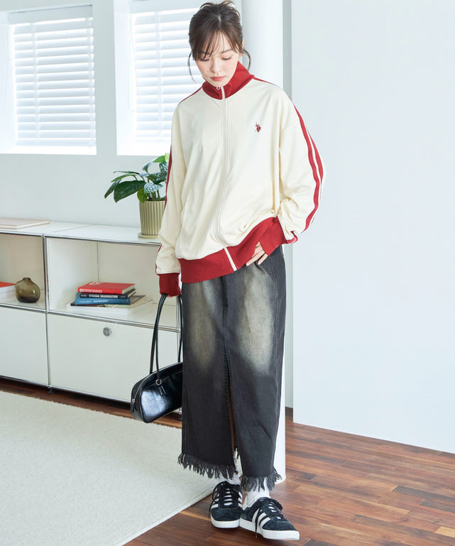 ホワイトアイボリー モデル：165cm F着用