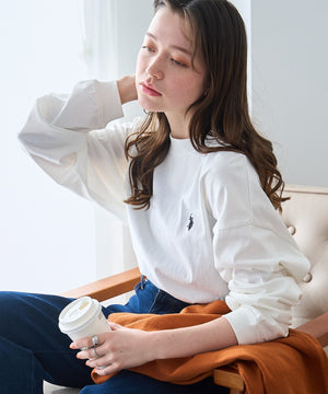 ホワイト モデル：162cm M着用